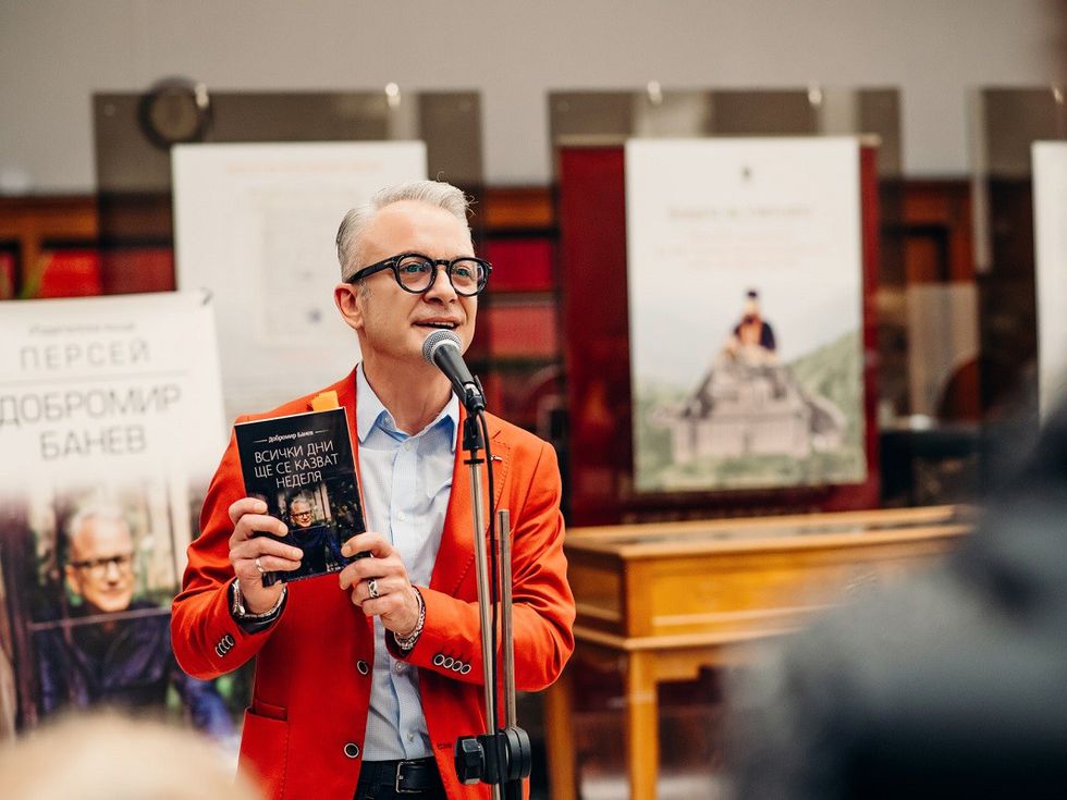 Добромир Банев представя България на Световния ден на поезията в Рим