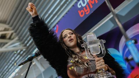 На 03 05 изпратихме DARA към Виена за да вземе участие