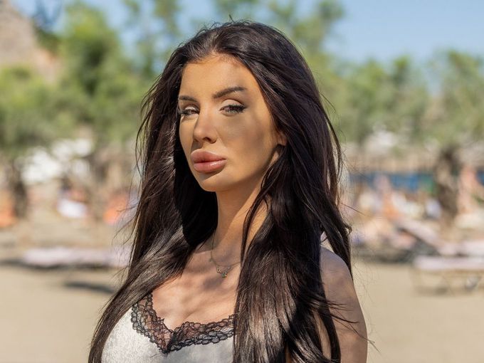 Неочакван скандал в „Ергенът: Любов в рая“: Габи срещу Краси