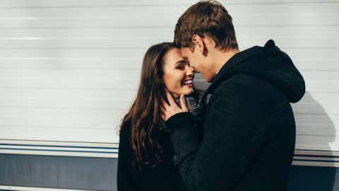 Седмицата носи романтични обрати по дълбоки признания и ситуации в които