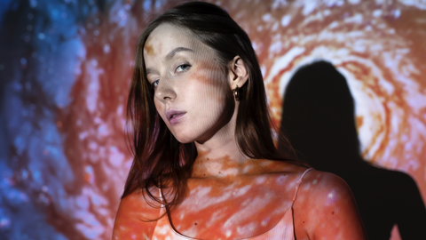 През втората половина на януари планета Меркурий ще формира редица