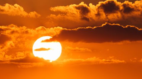 Тази седмица Слънцето символът на нашата витална енергия и съзнание