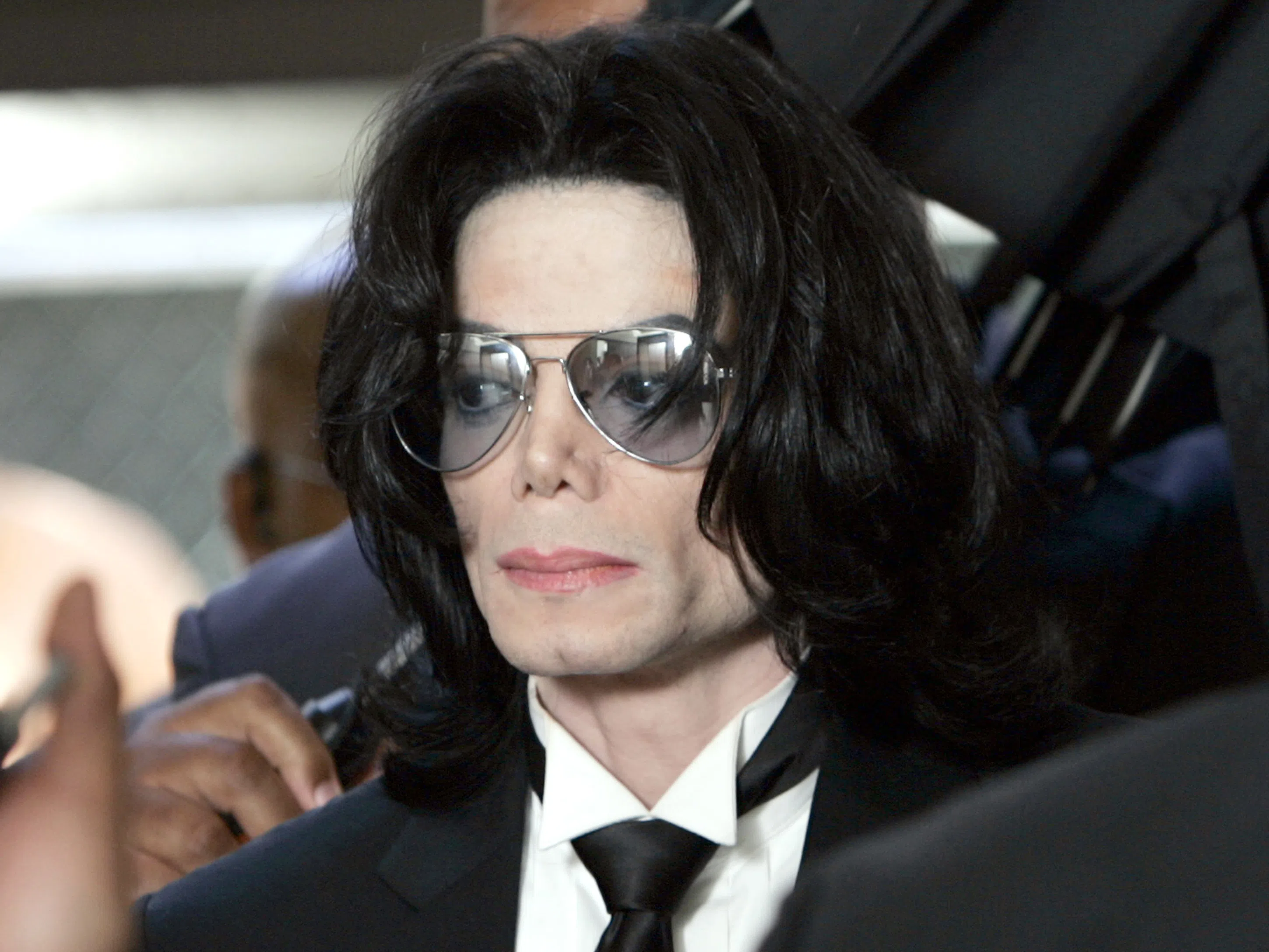 Обвиненията срещу Майкъл Джексън се завръщат с пълна сила