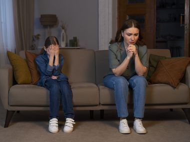 Мили татковци и мами, никога НЕ наказвайте децата си с мълчание