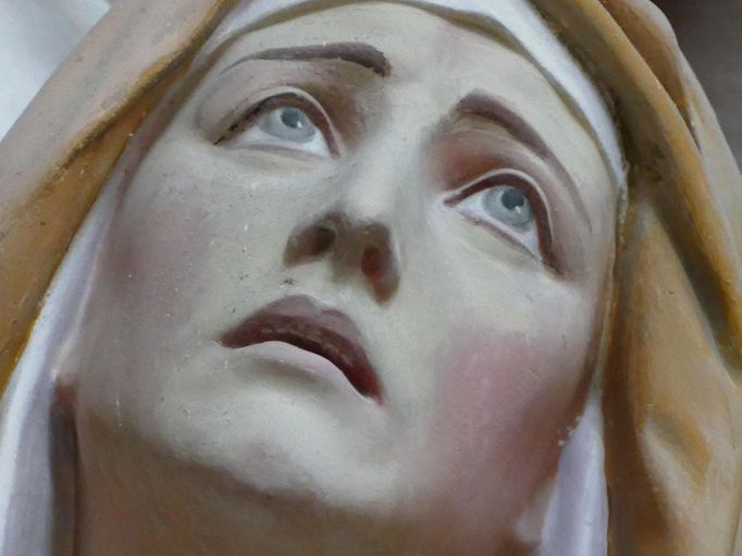 Разследването откри: Плаче ли наистина италианската Дева Мария от Тревиняно Романо