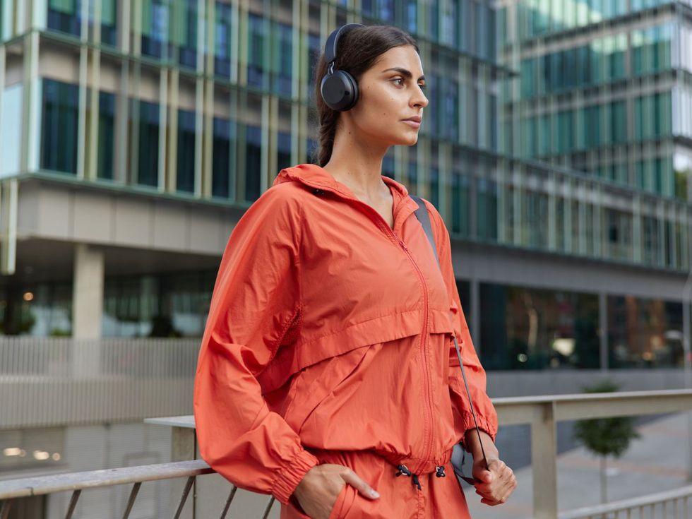 Как да обновим гардероба си за пролетта в три лесни стъпки