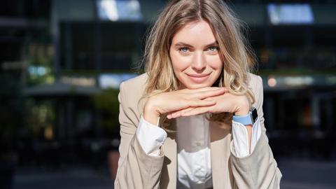 С наближаването на края на месеца мнозина се питат дали