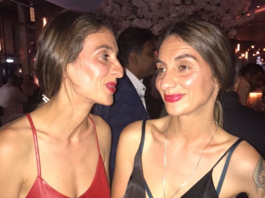 Обрат след скандалните кадри: Вяра и Надежда от "Биг Брадър" се върнаха в България – намеси се посолството в Лондон (Видео)