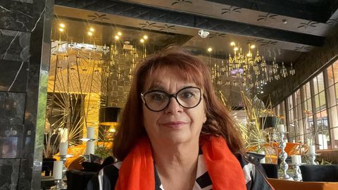 Клип със зелено Ламборгини летящо по магистрала Тракия с полицейски