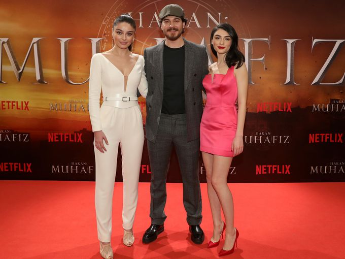 Това ли е падението на турските сериали: Едни от най-известните актьори бяха заловени с наркотици