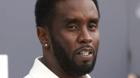 Предполагаемият убиец на Тупак Шакур Дуейн Кеф Ди Дейвис направи