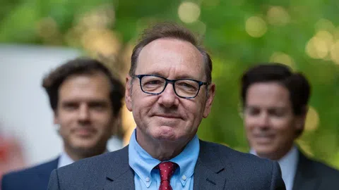 Животът на Кевин Спейси така и не се върна към