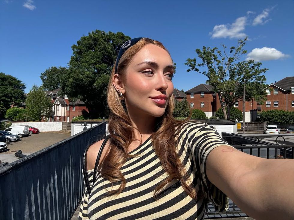 Световно признание за български талант: Дара Екимова с престижно отличие от Billboard за K-Pop песен