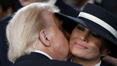 Мелания Тръмп получи похвали за балансиращото си влияние върху съпруга