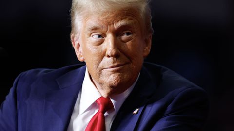 Президентът Доналд Тръмп има нарушение на кръвообращението  Това бе споделено от говорителката