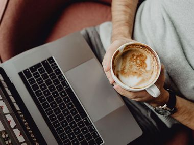 Той попитал ChatGPT как да забогатее, отговорът го шокира