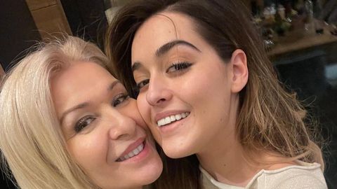 Мари Константин дъщерята на популярната телевизионна водеща Гала съобщи че