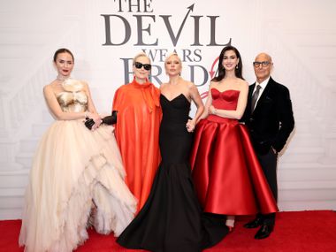 От Ан Хатауей до Лейди Гага: Звездният разкош на премиерата на "Дяволът носи Прада 2", който остави Ню Йорк без дъх