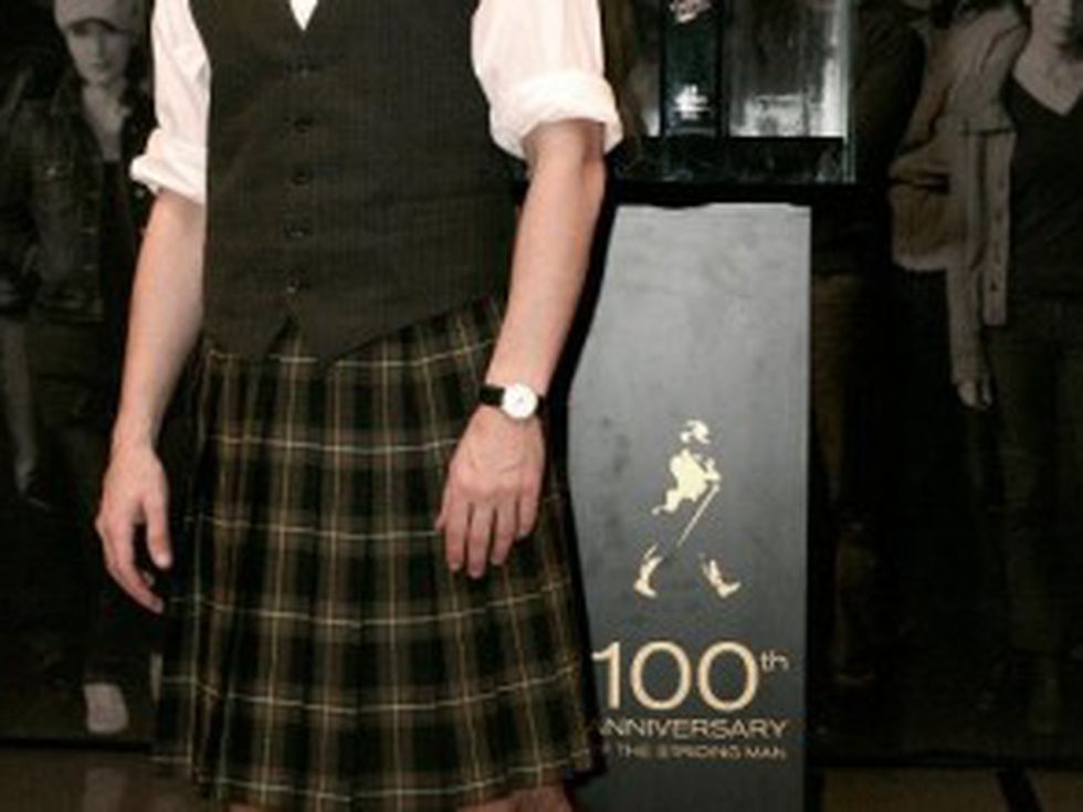 Със 100 успели българи JOHNNIE WALKER® BLACK LABELTM отпразнува своя 100-годишен юбилей