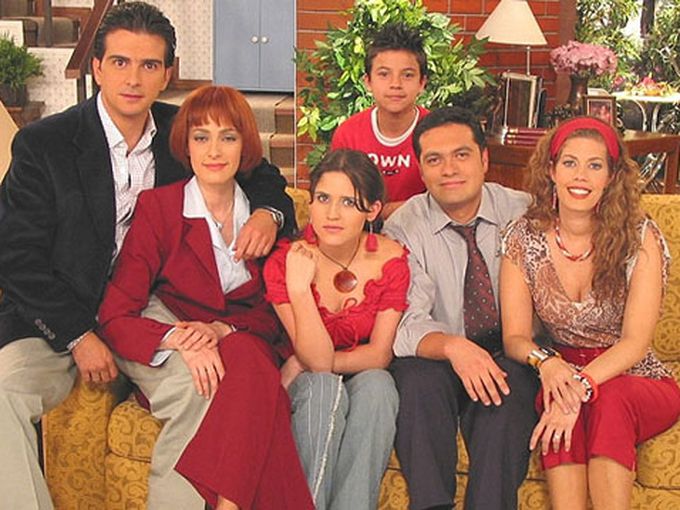 Нова ТВ прави адаптация на култовия сериал "Женени с деца"