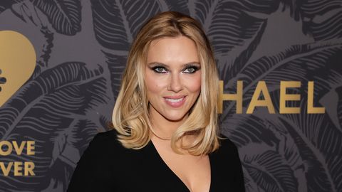 Сексапил изкусителни форми и много талант така може да