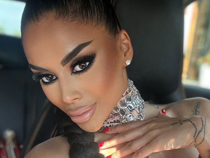 Няма да я познаете: Беба стана блондинка (Видео)