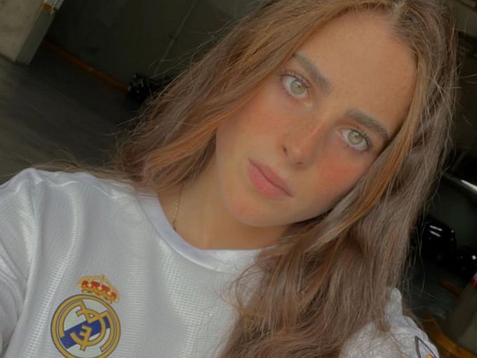 Короната на Мис Вселена 2025 отиде при представителката на Мексико