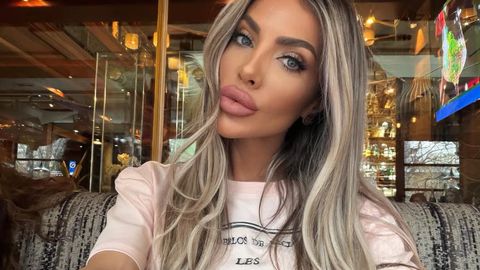 Плеймейтката Златка Райкова проговори откровено за раздялата със съпруга си