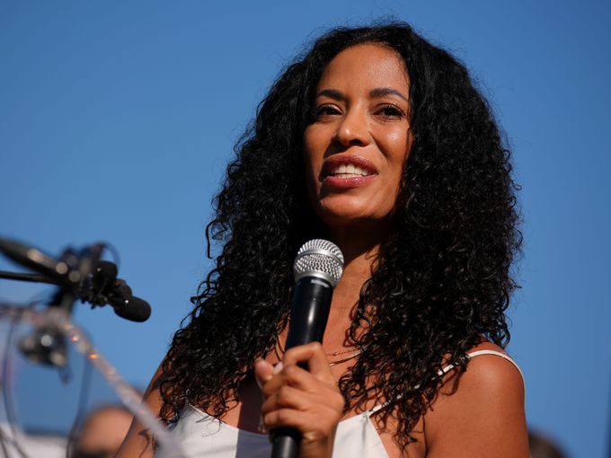 Островът на ужаса: Актриса проговаря за тайния свят на Епстийн и шокиращата схема, в която попада