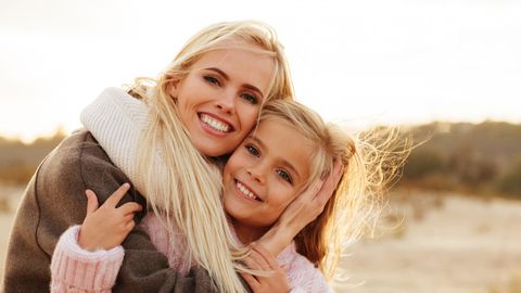 Няма човек на света който да ни обича толкова силно