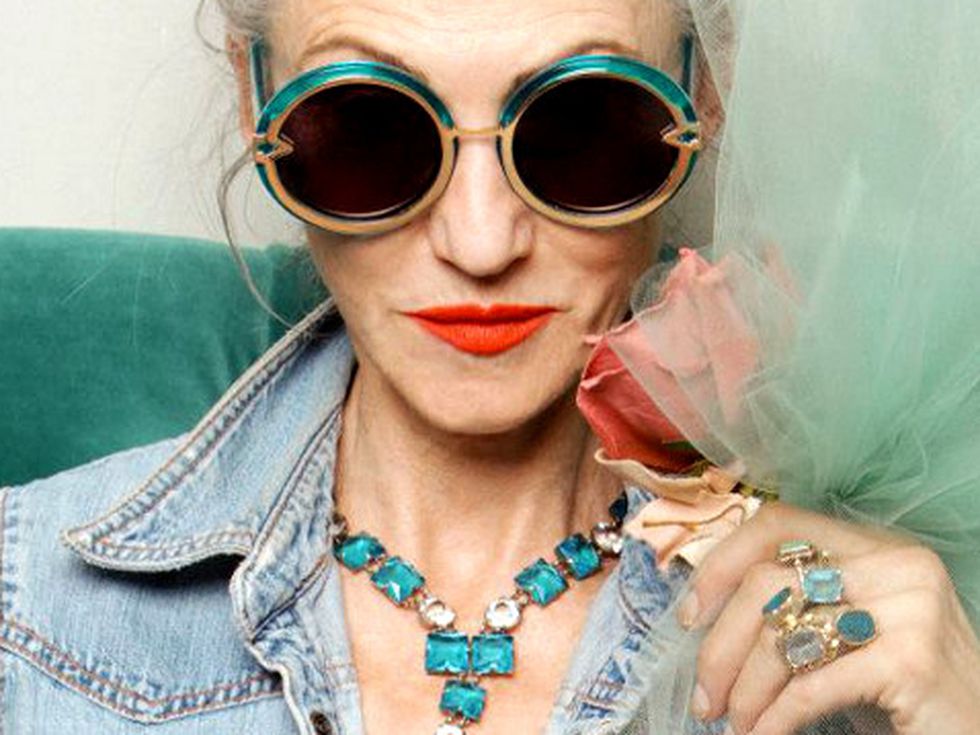 Обожаваме: Нестандартните слънчеви очила на Karen Walker