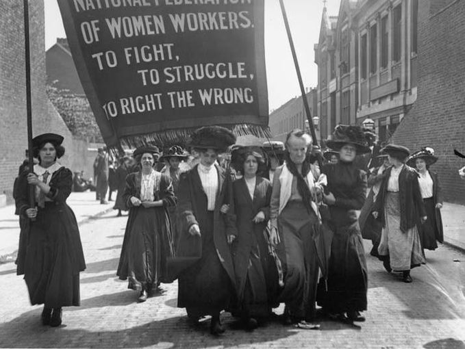 8 март: Историята на деня, който промени съдбата на жените по света