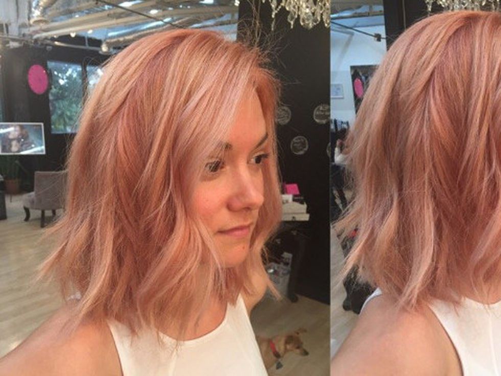 Розово злато в косите