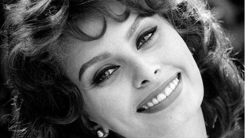 Днес киноиконата София Лорен идолът на поколения жени по целия