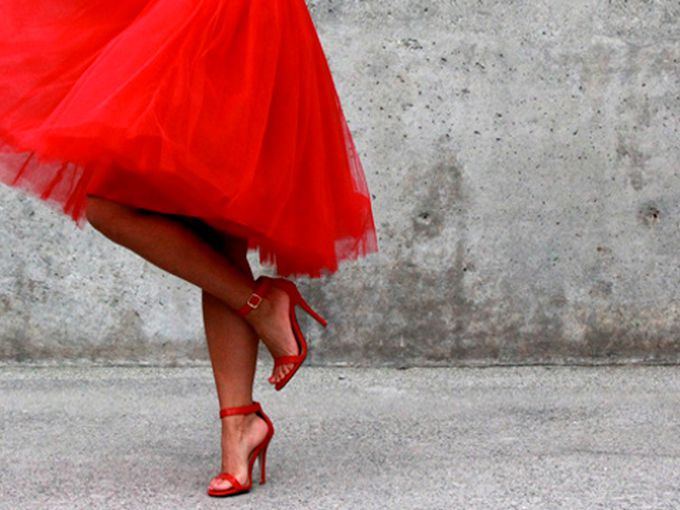 Lady in red!