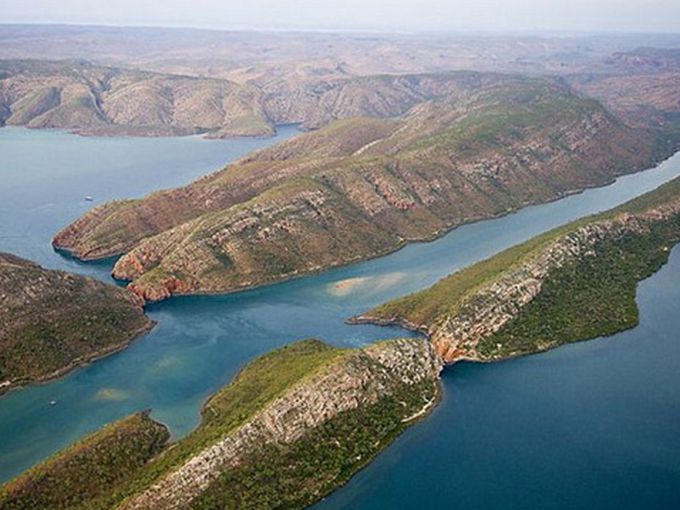 Хоризонтални водопади - природен феномен от Австралия