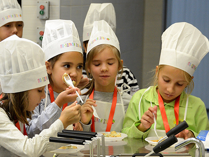 Мащабната програма „Нестле за по-здрави деца“ навлезе в основната си фаза