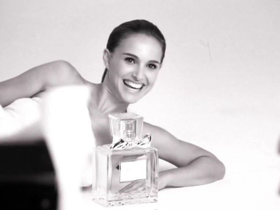 Miss Dior се жени?