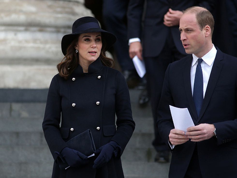 Уилям и Кейт с коледна снимка