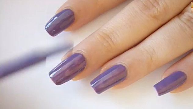 Перфектно лакирани нокти. Вижте как! - Новини - woman.bg