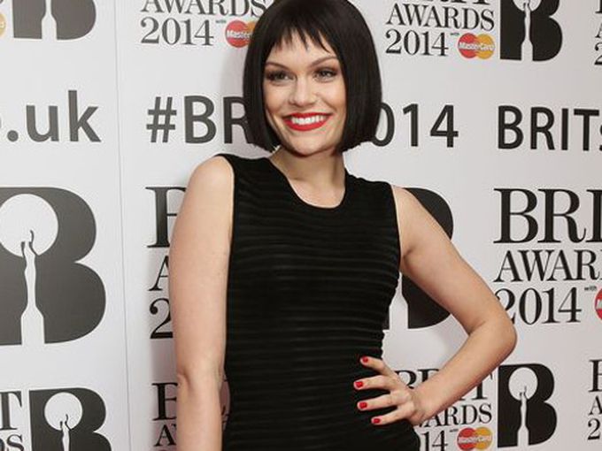 Джеси Джей: Чакам голите си снимки в нета