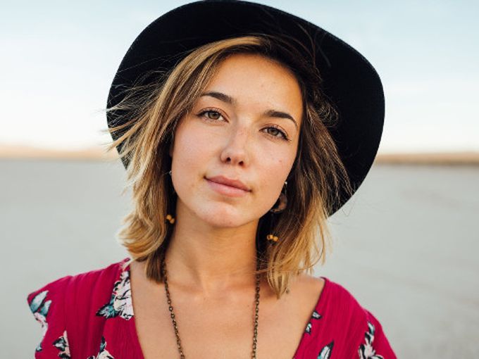 Какъв модел лятна шапка да изберем според формата на лицето си