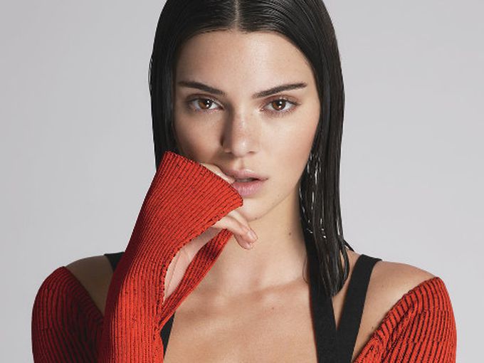 Ана Уинтур отряза Кендал Дженър