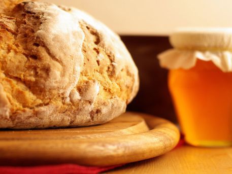 Днес е св. Стилиян Детепазител - да се помолим да закриля рожбите ни!