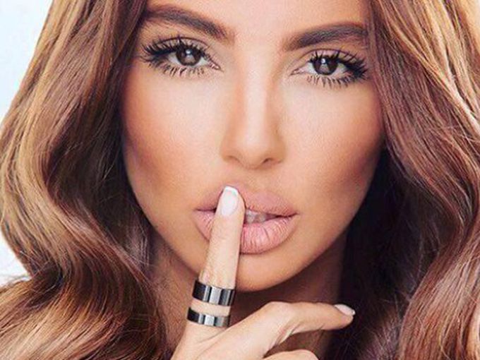"Сочната Ники от България" украси словенския Playboy