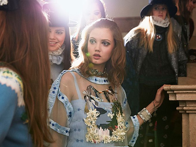 Chanel отправи поглед към сезон Есен-Зима 2015-2016