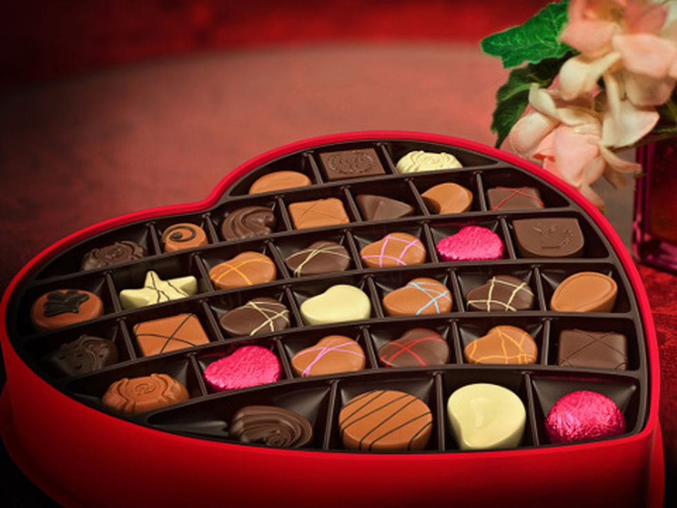 Нов хит: Пуснаха бонбони с марихуана за Св. Валентин