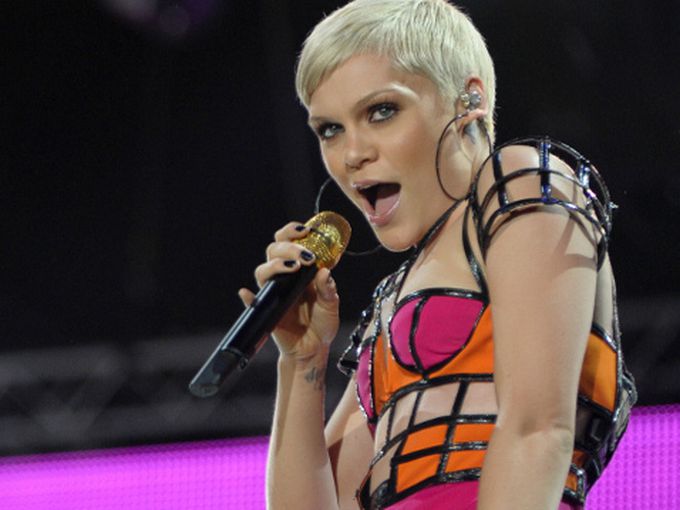 Джеси Джей: Получих смъртни заплахи