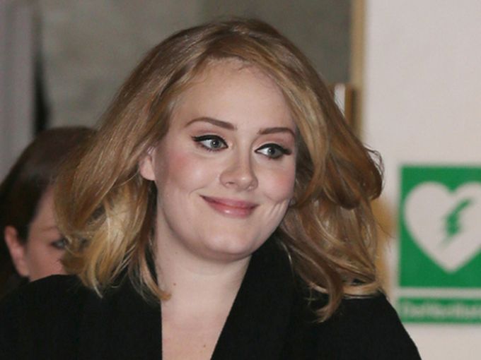 Добре дошла отново, Адел!