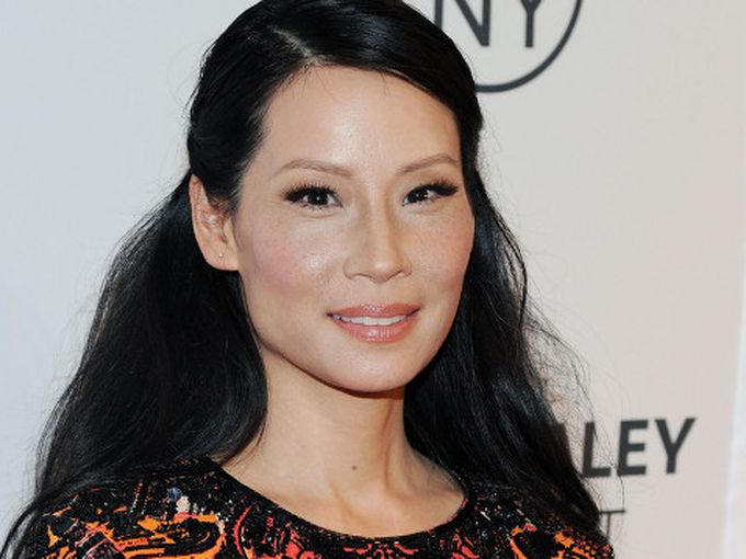 В гардероба на: Луси Лиу